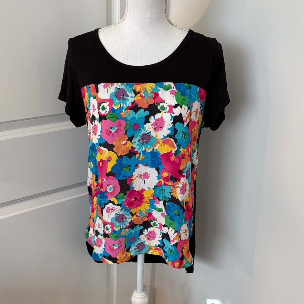 Honey and Lace Black Floral Short Sleeve Top